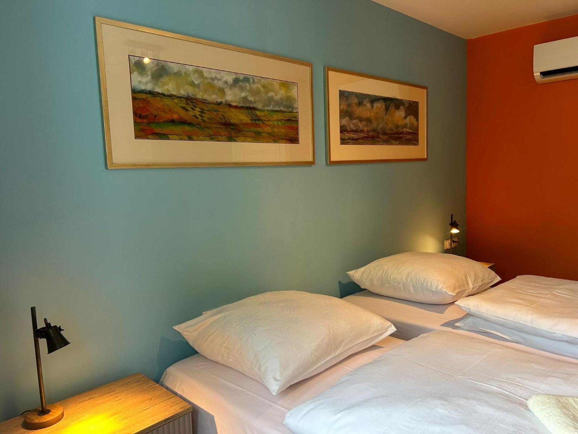 Cybulskiego Guest Rooms Krakow Exterior photo