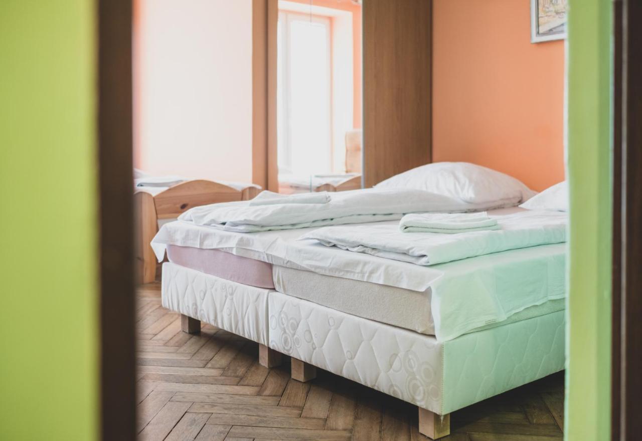 Cybulskiego Guest Rooms Krakow Exterior photo