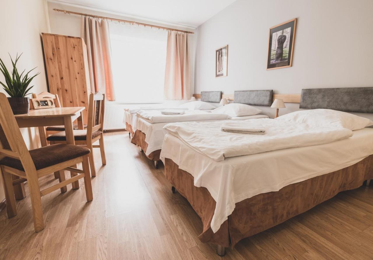 Cybulskiego Guest Rooms Krakow Exterior photo