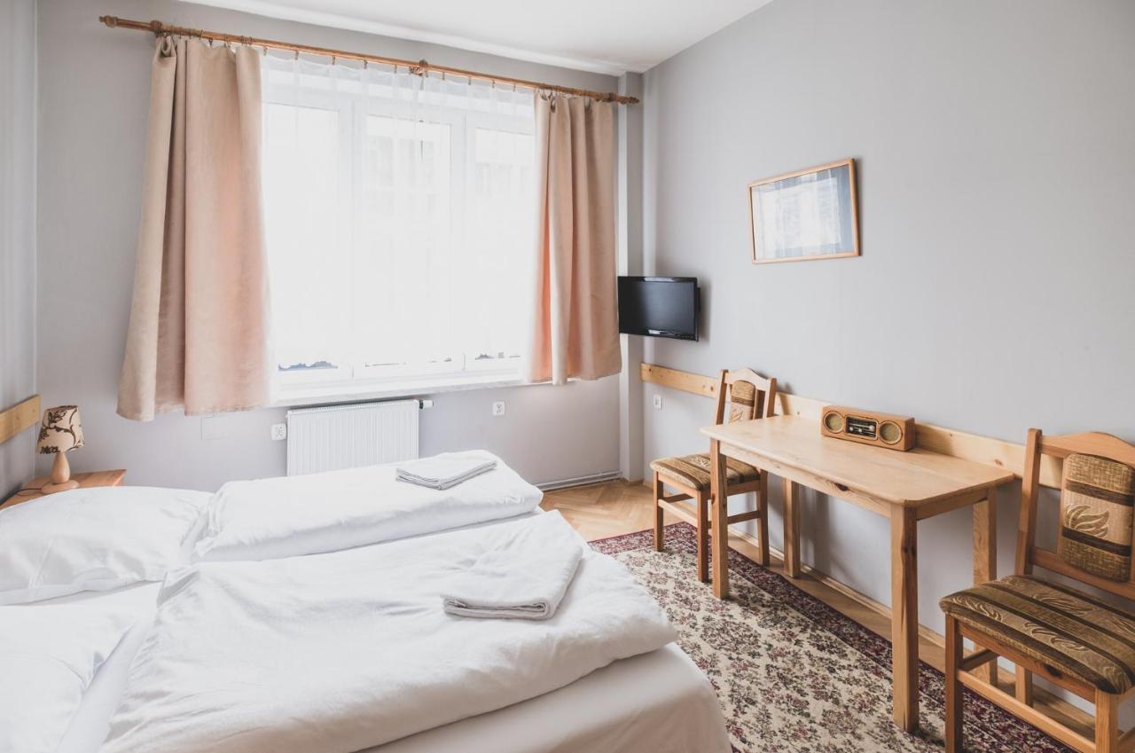 Cybulskiego Guest Rooms Krakow Exterior photo